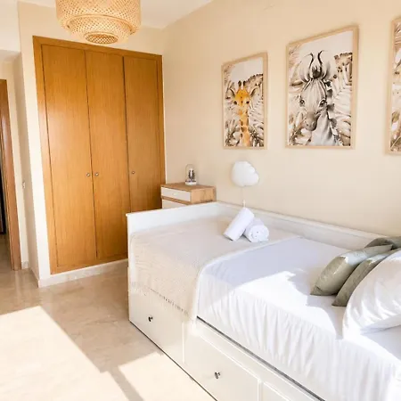 Brisas De Poniente Piscina, Parking Y Playa *