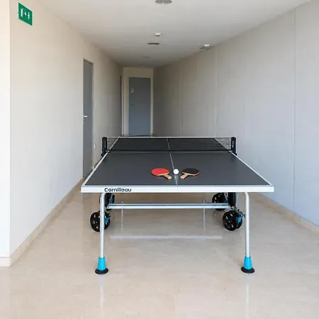 Brisas De Poniente Piscina, Parking Y Playa